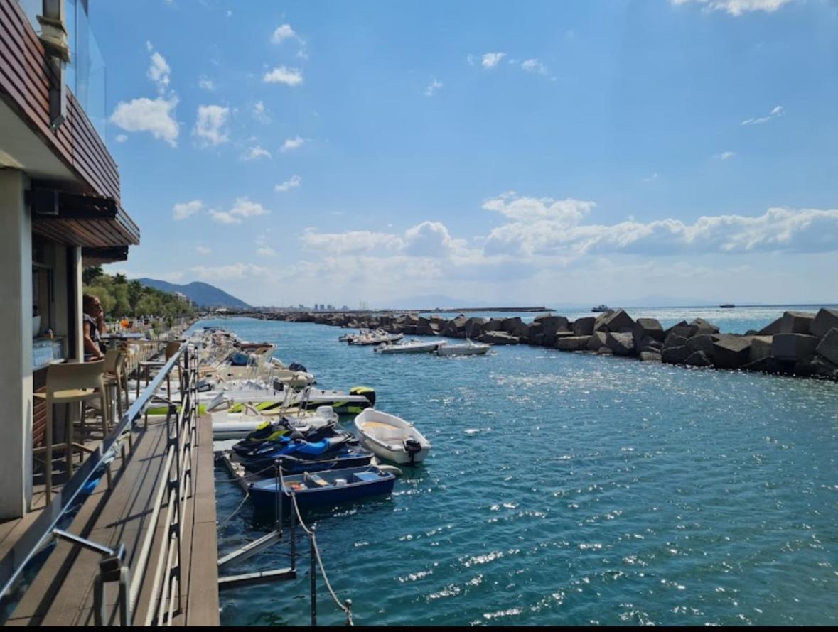 Mare E Luci Apartment Salerno